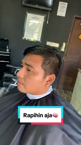 Yang penting rapih bang mau lebaran #barber #barberbalikpapan #fyp #lebaran2024 #quiffhairstyle #potongrambut #barbershop #balikpapan #haircut 