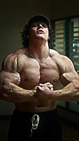Sam Sulek #samsulek #samsulekeffect #samsulekedit #gym #GymTok #gymmotivation #gymsad #gymedit #motivation #sadedits