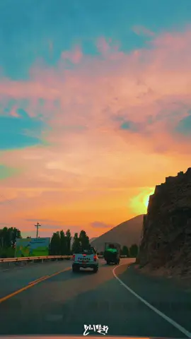 Todo se hace facil cuando estas aqui…   #Pegadito #TommyTorres #HectorElFather #Musica #Letra #Arequipa #RoadTrip #Fyp #Viral #Lyrics #2024 #OldSchool 