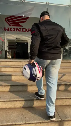 Se atreva a ser corajoso, lute pelos seus sonhos e desfrute de cada conquista! #0km #honda #2024 #menorsonhador #explore 