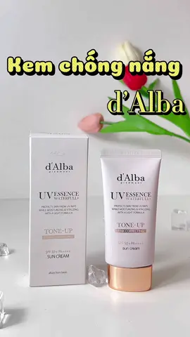 Dùng rồi mới hiểu tại sao em nó hot hit đến vậy #kemchongnangdalba #xuhuongtiktok #unboxcunghong #hongugc #ugccreator #viralvideo #reviewty #appreviewty 