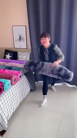 Karpet Bulu Rafsur #karperbulurasfur #karpetbulu #JelajahRamadan #tiktokshopindonesia 