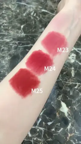 Xinh lắm 😘✨🌸 #review #sonmoi #lipstick #swatches #swatchson #fyp #BeautyTok #xuhuong #trending 