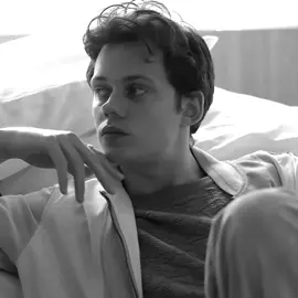 i was born 30 years to late.. #billskarsgård #billskarsgard #edit #foryou #foryourpage #xyzbca #over18 