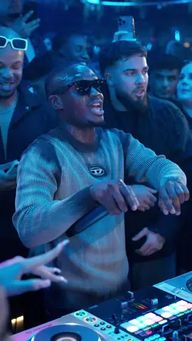 It was a vibe 🇩🇪❤️‍🔥 🎥: @Colin #djphaphane #foryou #fyp #pourtoi #germany #dusseldorf #germany🇩🇪 #amapiano #amapianodance 