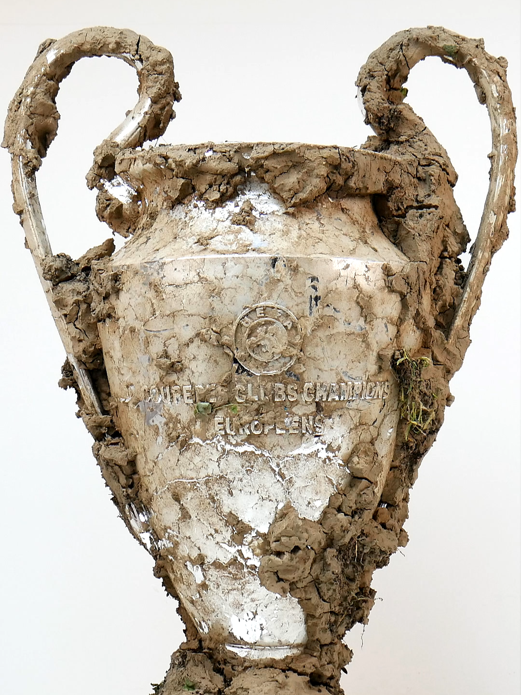 I Cleaned A Dirty Champions League Trophy! 🏆 #championsleague #ucl #uefa #uefachampionsleague #championsleague2024 #cleaningvideo #cleaningthedirtiest #trophy #trophycleaning #trophyhunter #asmr #asmrcleaning #cleaningvideo #satisfyingcleaning #deepcleaning #futbol #futbolvideo #football #footballtiktok #Soccer #soccertiktoks #championsleaguetrophy #CleanTok #cleantoks #cleantokuk #cleaningtiktok #omg #foryou #viral