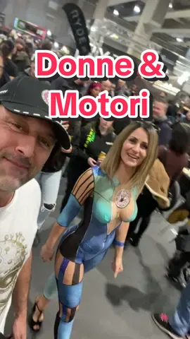 Bodypainting Show al Motor Bike Expo con la bellissima modella @Korina   Ti piace la Body Art? 🎨 Disegno dedicato allo Stuntman Chris Pfeiffer L'origine della pittura corporale moderna viene fatta risalire al 1933 quando Max Factor, dopo aver truccato interamente la sua modella con un nuovo cosmetico[3], la espose alla Fiera Mondiale di Chicago. Furono arrestati entrambi per disturbo alla quiete pubblica. Questo pare essere il primo esperimento di pittura del corpo moderna. Tornò quindi di moda una delle forme d'arte tra le più antiche. Oltre alla variazione delle tecniche grazie al progresso scientifico, la pittura corporale cambiò significato. Anche se nelle parti del mondo isolate, come l'Amazzonia, le savane africane e le giungle indiane il significato della pittura corporale è rimasto invariato, nel mondo globalizzato ha assunto significati completamente diversi. Dagli anni novanta ad oggi essa ha subito un significativo incremento. Anche gli strumenti di lavoro si sono aggiornati con il passare degli anni: ai classici pennello e spugna si sono aggiunte sofisticate tecniche d' aerografia, che permettono di creare chiaroscuri, sfumature e dettagli molto precisi. Diego Bormida è un Bodypainter apprezzato in Italia e all estero che spazia dall’ uso dei pennelli all’ aerografo, dai glitter alla foglia oro. Body painting is a form of body art where artwork is painted directly onto the human skin. Unlike tattoos and other forms of body art, body painting is temporary, lasting several hours or sometimes up to a few weeks (in the case of mehndi or 