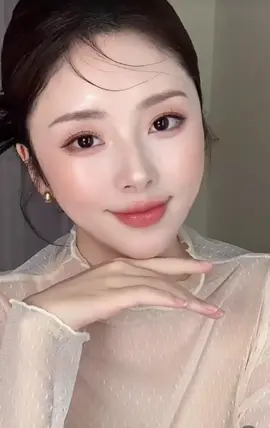 Makeup tone tiểu thư #douyin #douyinmakeup #cbeauty #beauty #yesstyle #makeup #fyp #grwm #makeuptutorial #makeuptutorials #makeupartist #motd #makeuplook #chinesebeauty #makeupoftheday #kbeauty #skincare #tươngtactiktok #thanhthoiluottet #huongdanmakeup 