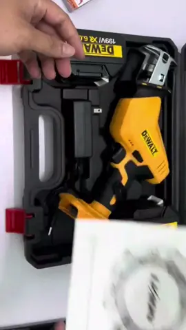 Máy cưa kiếm dùng pin Dewalt #maycuakiem #maycuakiemdungpin 