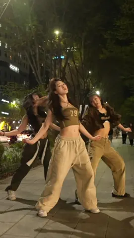 DC : @chucky gon wild ✨ #dance #choreography #dancer 