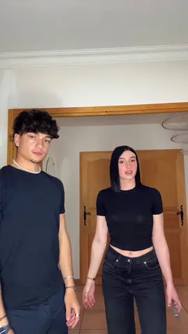 tu ma remplacé @Loane<3 