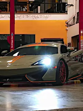 𝐓𝐡𝐢𝐬 𝐬𝐨𝐮𝐧𝐝 ✨ • 🎥 CarsWithoutLimits #fyp #mclaren #570s #cars #edits #fypシ #pageforyou #foryoupage 