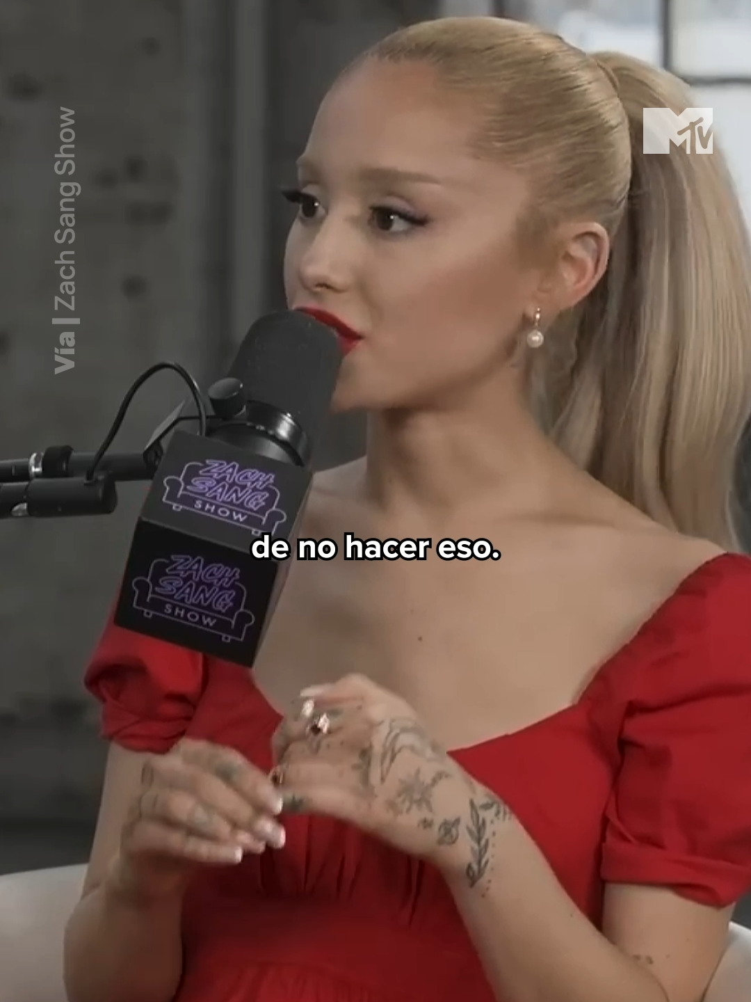 “Ten la fuerza para decir adiós….amablemente” 👏🏻 Te amamos reina, no pude haberlo dicho mejor 🥹 📹: Zach Sang Show #MTVMúsica  #ArianaGrande  #eternalsunshine