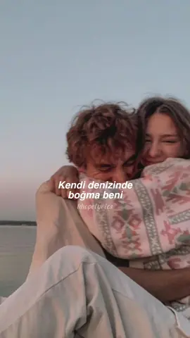 Utanıyorsun.........*video ve edit bana aittir* #lyricssong #lyricsmusic #lyricssongs #lyricsedits #lyrics #ceviri #tiktokviralvideos #traduçáo #ecemumay #pansuman @Ece Mumay 