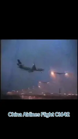 The final moments of flight CI642 as it lands during a typhoon, of the 315 souls onboard, 312 miraculously survived. This hull loss is just 1 of 2 MD11s in a passenger config to be lost, the other being Swissair flight SR111 operating JFK-GVA in 1998 #l#AviationDisaster #PlaneCrash #AirTravel #SafetyAwareness #FlightSafety #AircraftIncident #EmergencyResponse #AviationHistory #SafetyFirst #FlightSafetyAwareness 