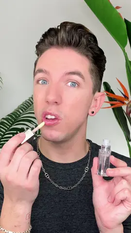 Your lips are way too dry 🤯 Let’s fix that ✨ #lips #lipbalm #skincare #tipsandtricks 