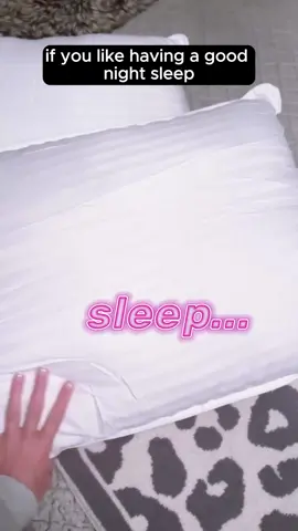 OMG these hotel pillows are a game changer! #foryou #giftideas #spotlight #viral #springsale #tiktokmademebuyit #tiktokshop #fyp #bedroom #bedroomdesign #bedroomcheck #bedroommakeover #bedroomdecor 
