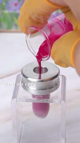 Viral video #fyp #satisfying #asmr #lipstick 