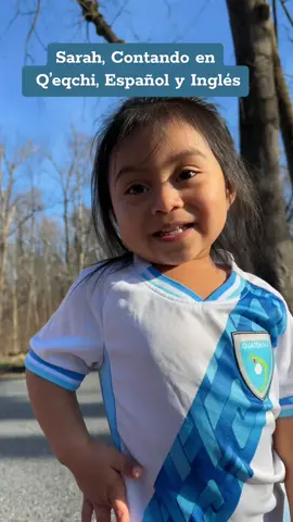 Mini chapina sarah, enseñandole nuestro Dialecto Q’eqchi #orgullochapin #502 #NY #guatedecorazon❤ 