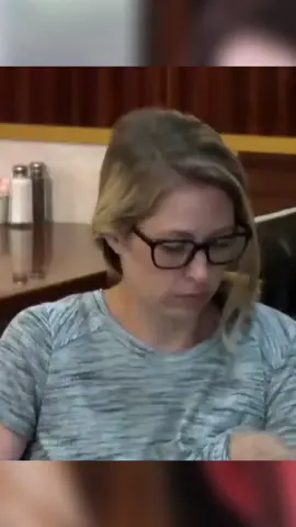 Mother is criticized for breastfeeding her baby in public #whatwouldyoudo #wwyd #socialexperiment 