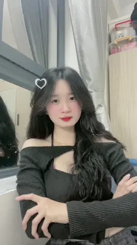 cô bé bị flop😭