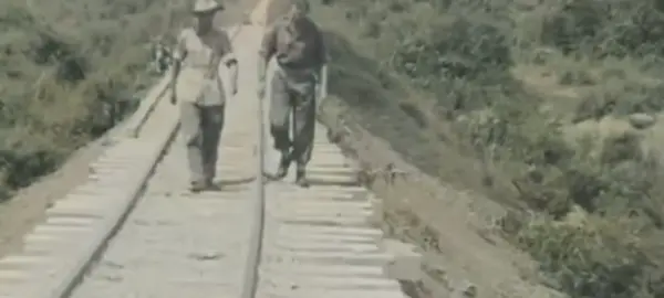 Rekaman Asli Pekerja Romusha Jawa yang direkrut paksa Pemerintahan Militer Jepang untuk membangun jalur kereta api Thailand-Myanmar Tahun 1945, dan dipulangkan ke daerah masing pada bulan desember 1946 #pond5 #fyp 