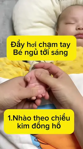 Giảm chứng đầy hơi của bé,giúp bé cải thiện giấc ngủ. Có thể massage cho bé ngày 2 lần nhé#baby #conkhoemanhmoingay #chamsocbeyeu #dayhoi#nuoidaycon #mevabe #biquyet #xuhuong #xuhuongtiktok #mẹohay #