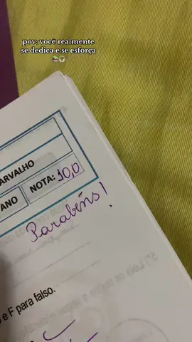 algumas das notas são do ano passado :) #trend #fy #study #viral #escola #notas #provas #garotasestudiosas 