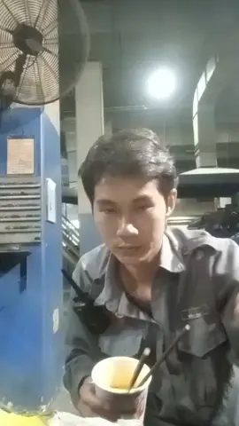 #nghe nhạc éo le hợp với hoàn cảnh dữ thần😂😂😂😂