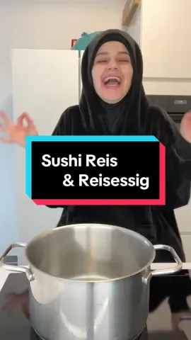Sushi Reis Zutaten: 350 g Sushi Reis 450 ml Wasser Reisessig: 20 ml Essig 20 ml Wasser 30 g Zucker 1 Tl Salz  Gesehen bei @aysens.kitchen  #sushi #sushireis #selfmade #rezept #sushilover #food #essen #tutorial 