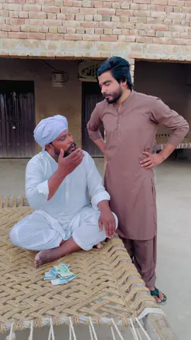Me gira huya bnda 😂 #foryou #foryoupage #molvi #khizaromer 