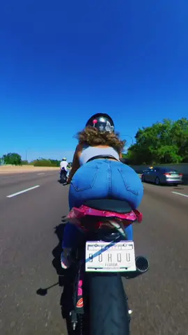 A little hip movement never hurt nobody 😉🩷 #fypシ 