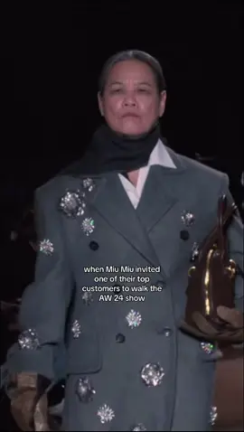 Their customer reward system is another level 👀 #foryou #fyp #miumiu #fashiontiktok #viral #viraledit #runwaywalk #runwayedit #runwayshows 