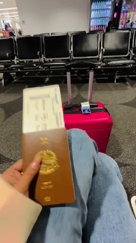 Ofcourse Nepal🇳🇵❤️ #monicashrest💸 #fypシ #CapCut #travel #sydneyairport 