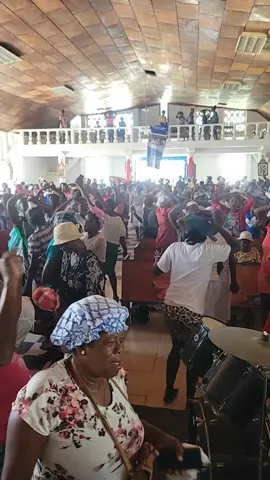 Grande jeune de l'église catholique Notre-Dame du mont camel de Bas-limbe 