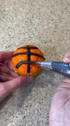 Basketball Cupcake #cupcake #cupcakes #cake #finalfour #MarchMadness #basketball 