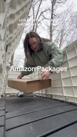 Its like a package field trip. #packages #amazon #amazonpackage #amazonhaul #amazonfind #everydaylife #wifelife 