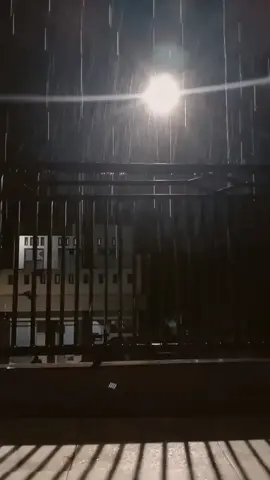 Ala_Bali Arabic song #JelajahRamadan #dahlahgakbakalanfyp #hujan🌧️ #santri #CapCut #fyp #aesthetic #arabicsong #gambusarabic #ramadhan 