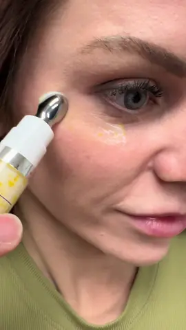 New Product Alert!  OBAGI MEDICAL Daily Hydro-Drops Rejuvenating Eye Gel Cream.  Benefits include: ✨ Instantly Brightens  ✨ Long Lasting Hydrations  ✨ Reduces Puffiness #obagi #obagimedical #eyecream 