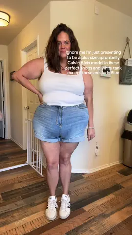 Yal just take my phone from me already because my confidence in these shorts is too much #plussizeconfidence #plussizejeanshorts #apronbelly #bbelly #apronbellybaddies #bbellybaddies 