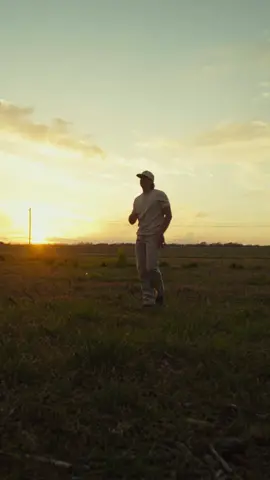 “Wind Up Missin’ You” OFFICIAL MUSIC VIDEO IS OUT NOW!! GO WATCH IT #newmusic #countrymusic 