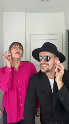 AD Oh so THAT’S the #PillowTalkEffect … @Charlotte Tilbury #plumpgasm