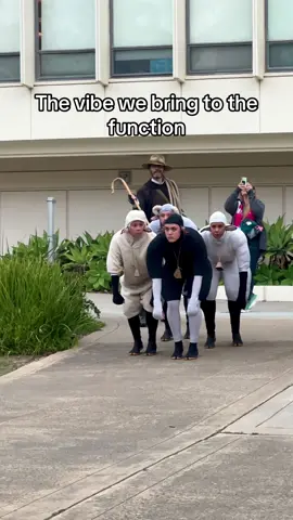 Me and the squad rolling up like 📣🐑 WOW Festival is a free arts festival taking place this year on campus at @UC San Diego. It features international artists, like CORPUS pictured here, and highlights dance, puppets, VR art, and performance pieces like this 🐑 #wowfestival #lesmoutons #sheep #performanceart #theatre #theatrekid 