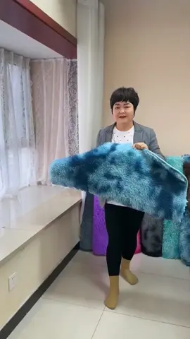 Karpet bulu rasfur Tebal #karpetbulurasfur #karpetbulu #tiktokshopindonesia 