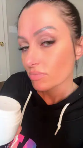 @ZelazeSkin #fyp #everyone #foryoupage❤️❤️ #foryoupageofficiall #followerstiktok #tiktokmademebuyit #skincare #skincareroutine #pores #turmericroot ##moisturizer##viralproduct