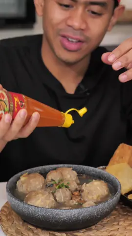 Pedesnya ga kaleng” karena terbuat dari cabe rawit murni. Yang suka pedes wajib coba 