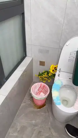 Thùng rác treo tường #thungrac #dodunggiadinh #dogiadung #cuahanggiadung #xuhuong 