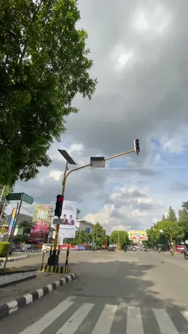 udah pada nyampe belom yg pada mudik ke metro #JelajahRamadan #video #vibes #aesthetic #citylights #kotametro #sadvibes #kotametrolampung #mentahan #sadstories #lampung #mentahanvideo #lampungtiktok #infoterkini #mudik #mudiklebaran 