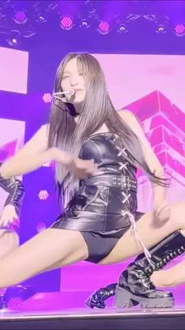 IVEイソ全力の華麗なパフォーマンス💘#ive #leeseo #イソ #kpop #おすすめ #fyp #巡回屋 #shingekinokpop 
