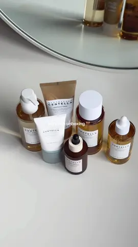 thank you so much @SKIN1004 Official 🤎 i’ve been loving their centella ampoule and wanted to try more different products ! #prpackage #pr #skin1004 #kbeauty #koreanskincare #haul #unboxing #prunboxing #韓国コスメ #スキンケア 